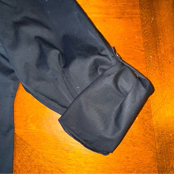 Soft Surrounds Long Roll Tab Sleeve Button Up Shirt Black w/ Ruffle Collar Sz XL - Picture 7 of 10